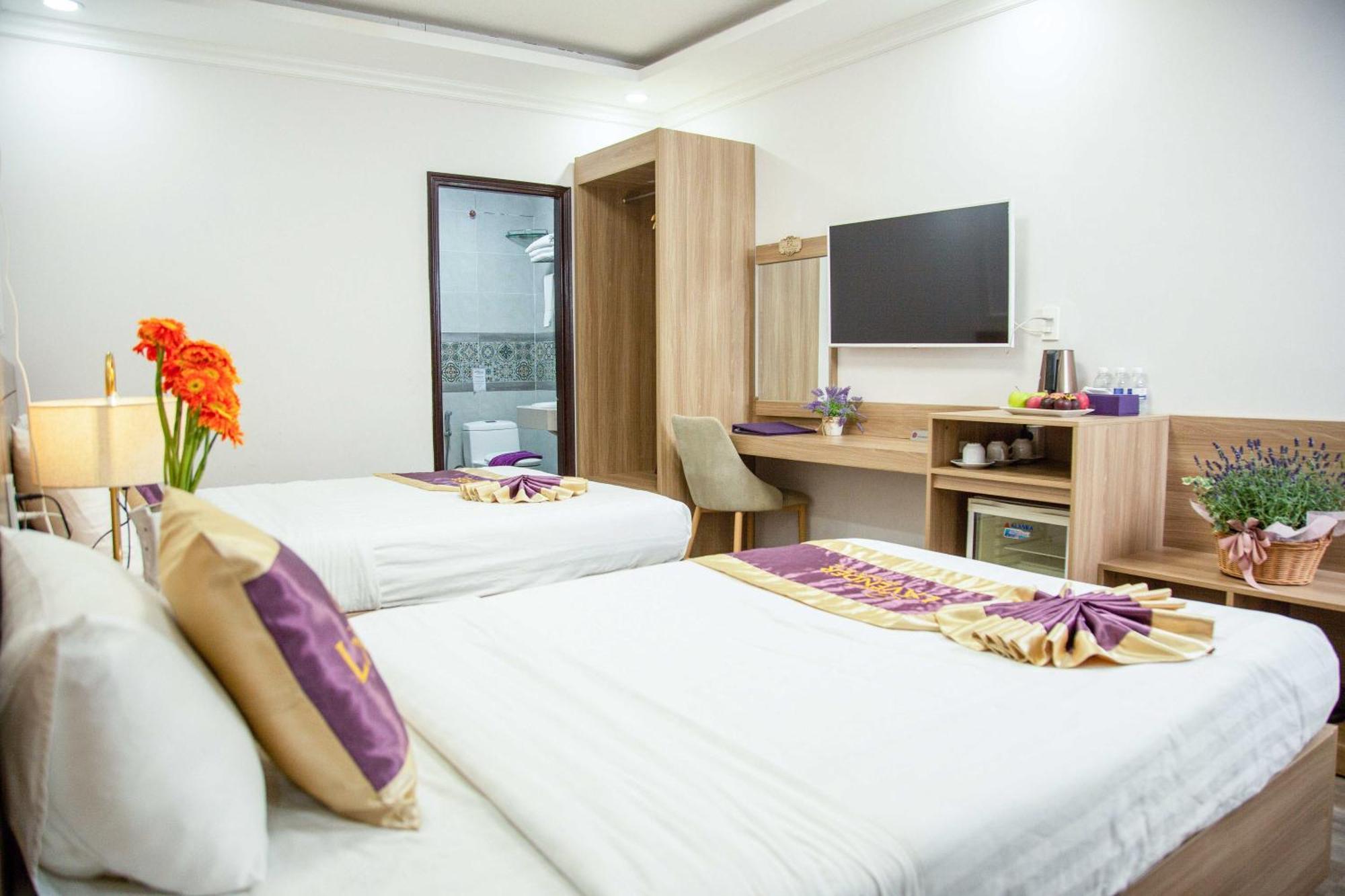 Sweet Lavender & Mini Hotel